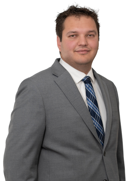 Carter Fontaine, family law lawyer, enjoys golf and music in Thunder Bay.